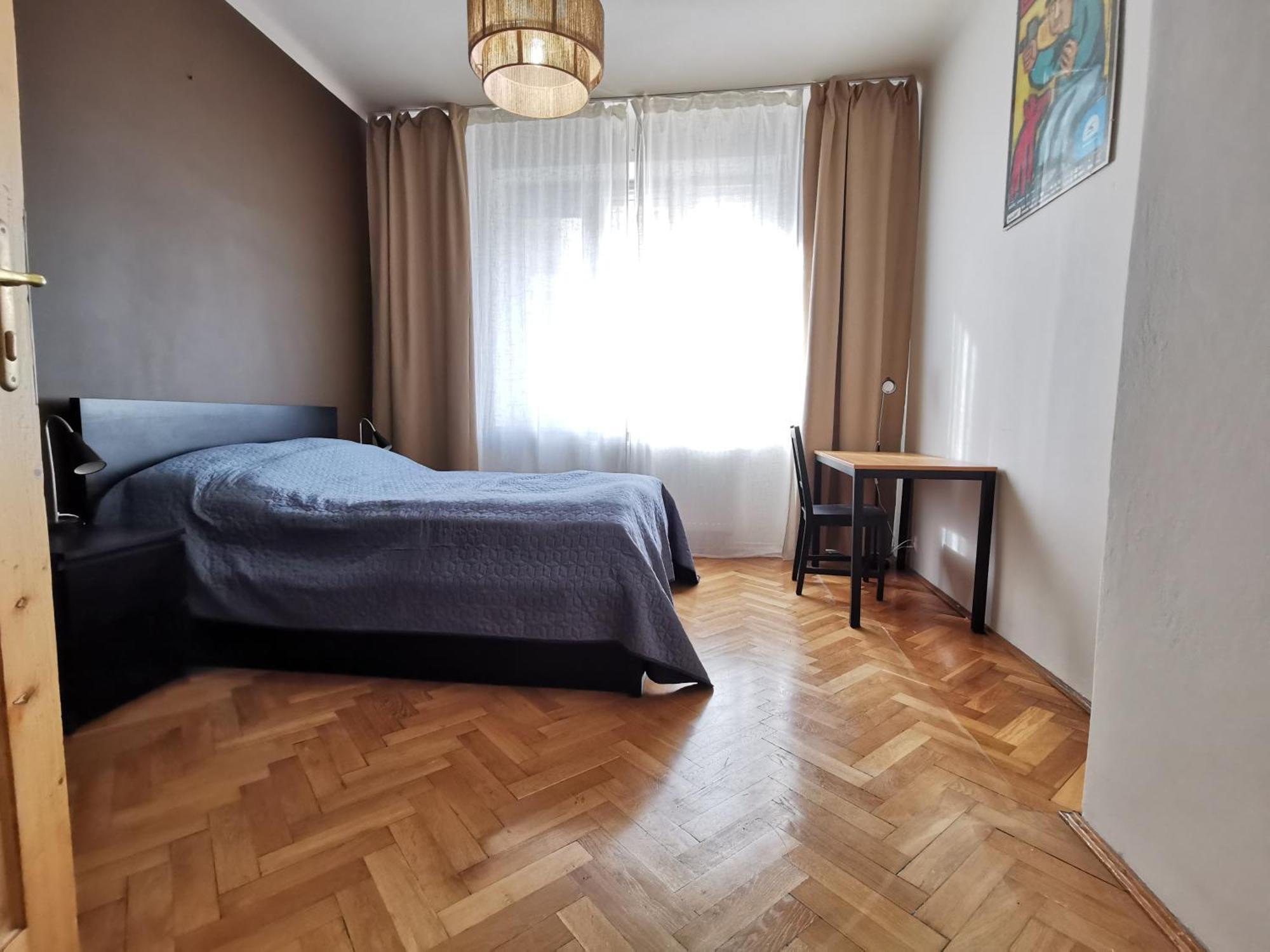 Cozy Spacious With Balcony * Kraków
