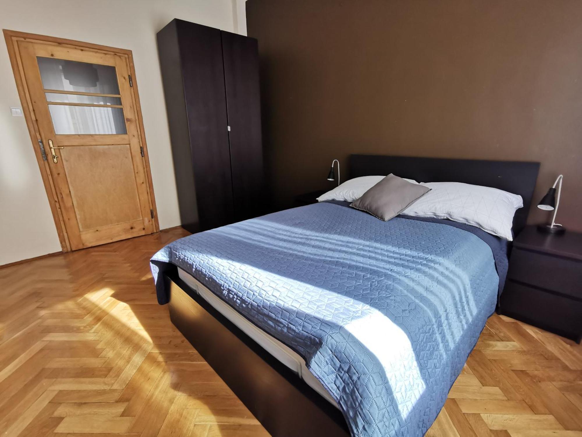 Cozy Spacious With Balcony Apartament Kraków