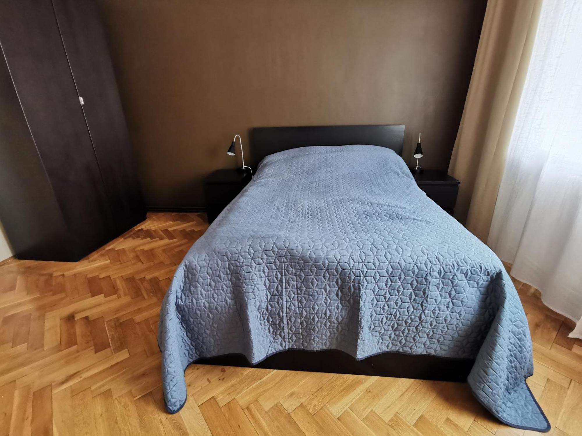 Cozy Spacious With Balcony Apartament *