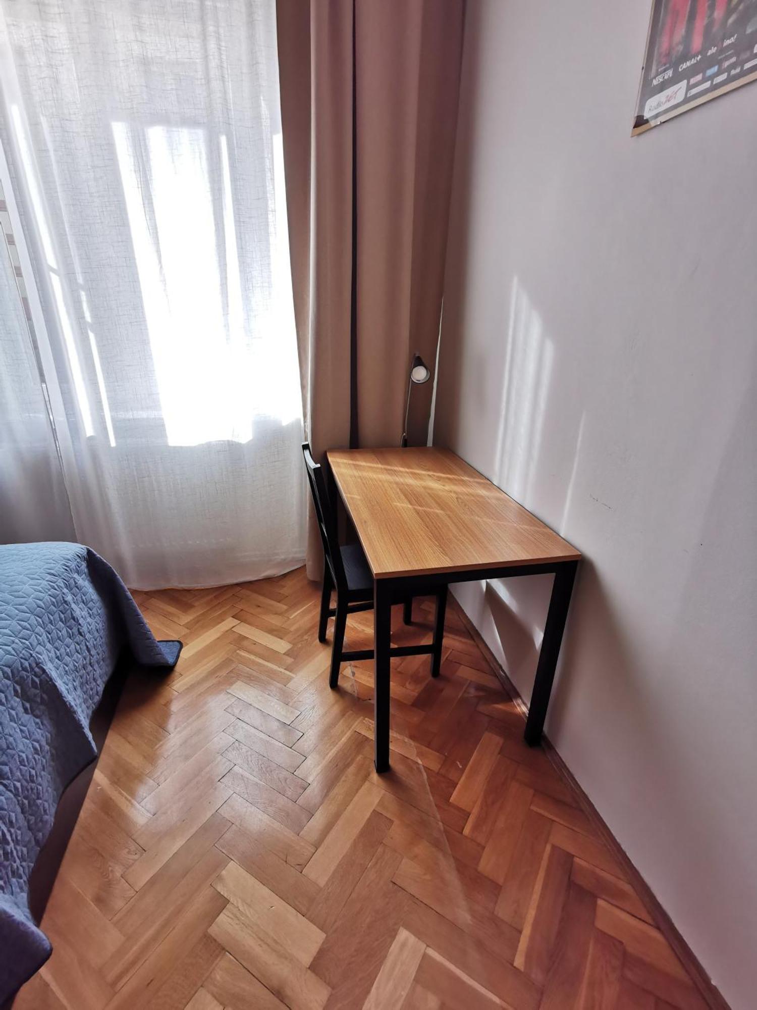 Apartament Cozy Spacious With Balcony *