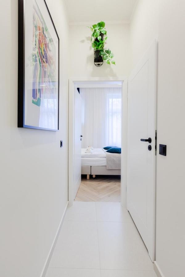 Warszawska Street Apartment *