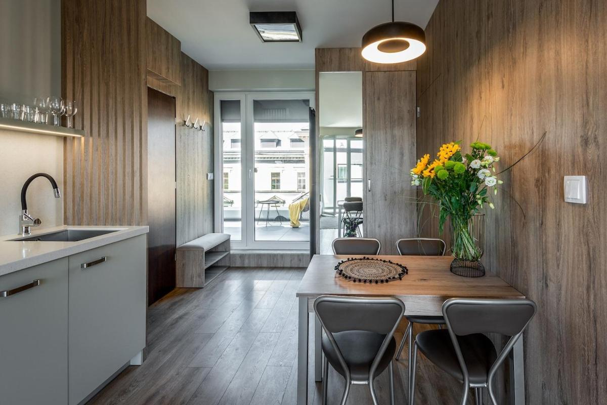Unique With 2 Balconies With Wawel Castle And Views *