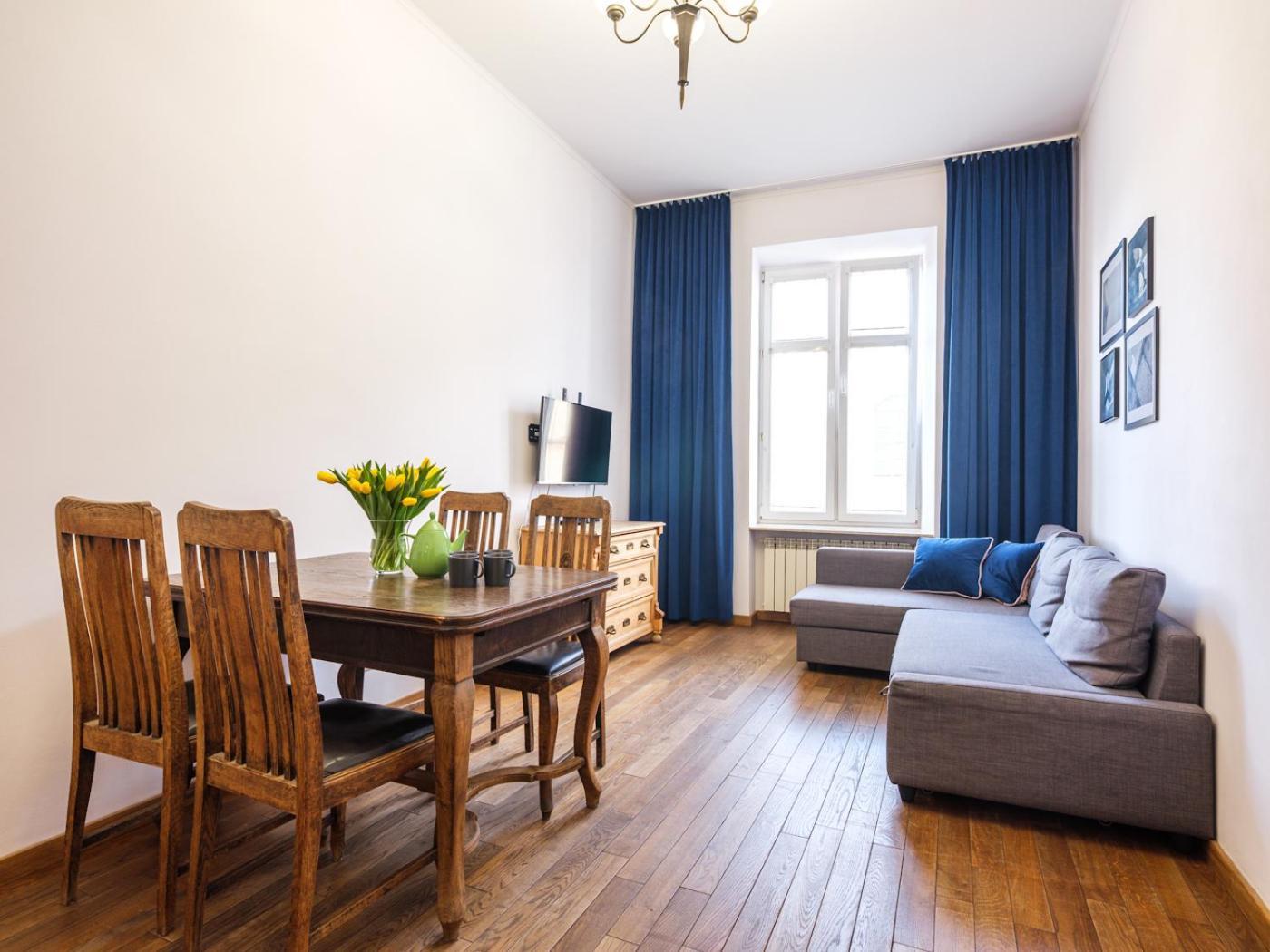 Apartamento Tyzenhauz Krowoderska Street *