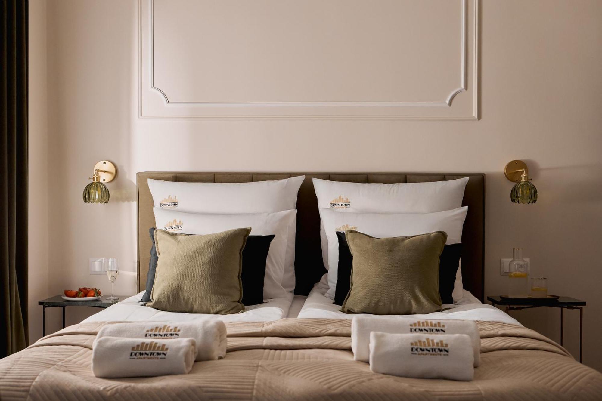Old Town Charm & Chic By Downtown