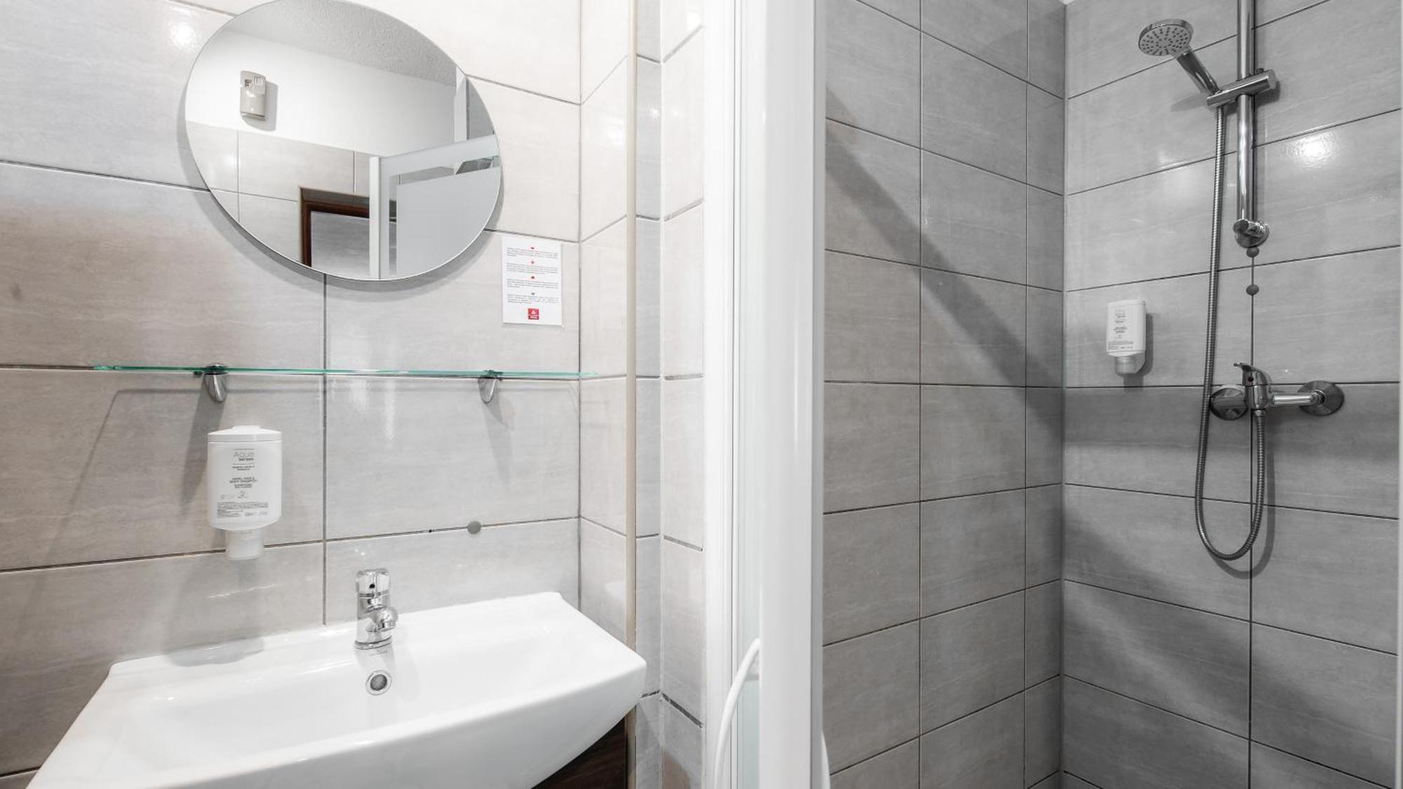 Hotel Delta 3*