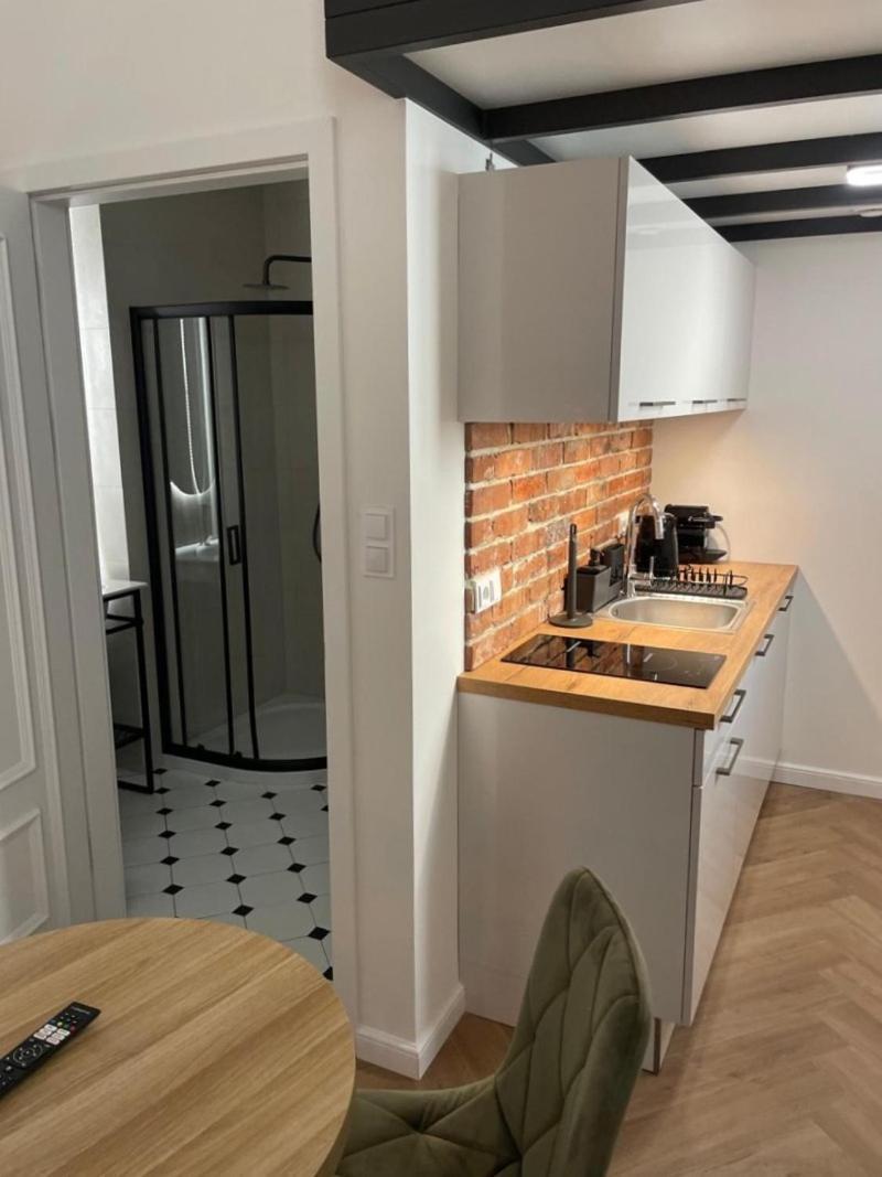 Old Town Charm & Chic By Downtown Apartment
