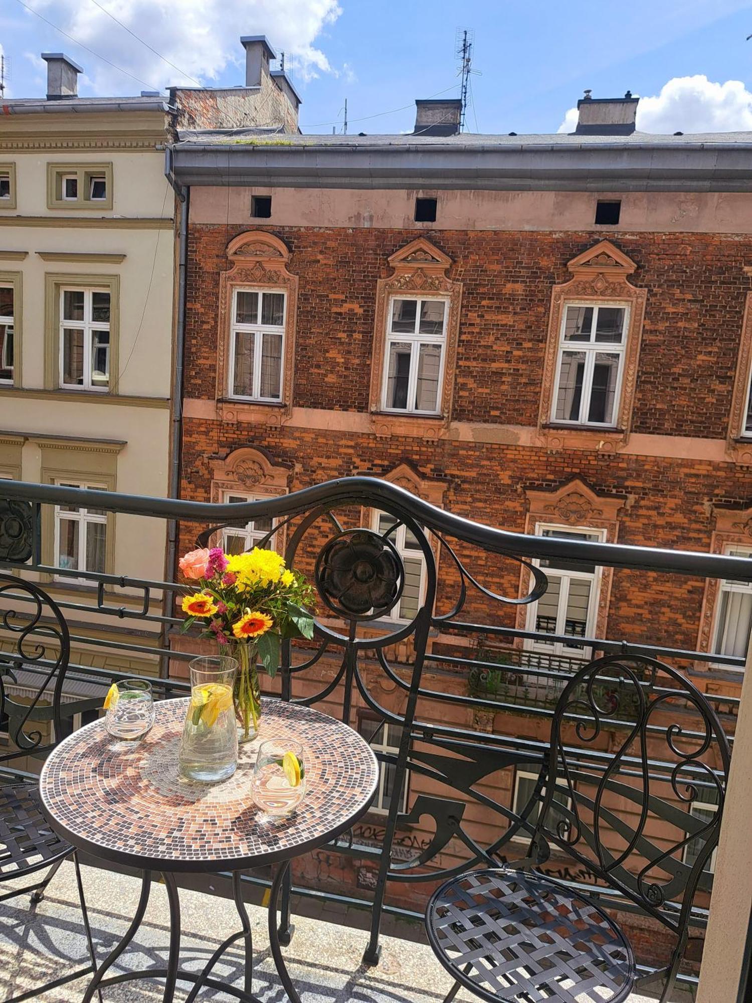 Heritage Apartment