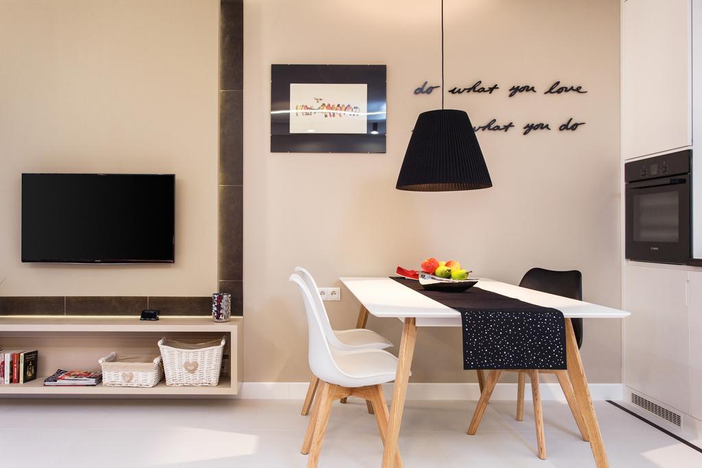 Mercedes Apartment