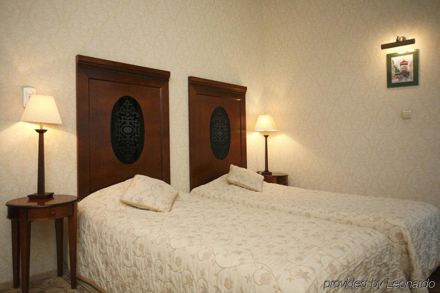 Hotel Ostoya Palace