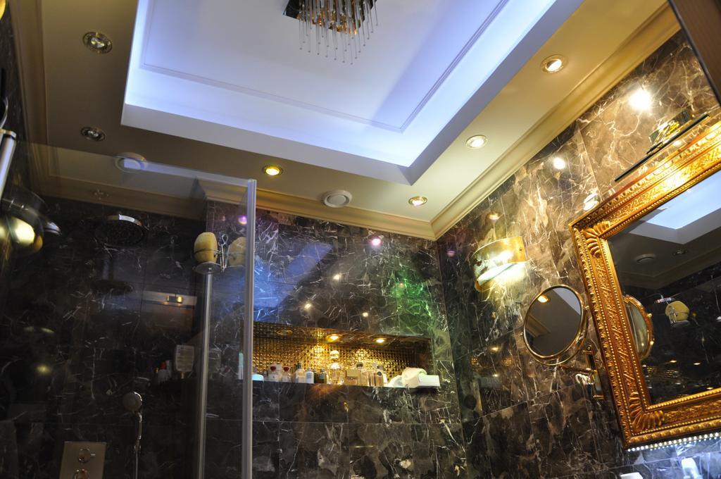 Aparthotel Mondrian Luxury & Old Town Krakow