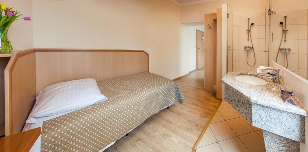 Aparthotel Antica 3*