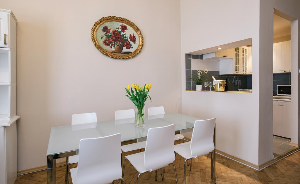 Hotel apartamentowy Rembrandt 3*