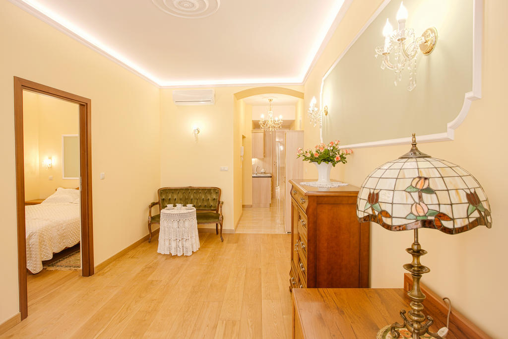Aparthotel Grodzka 21 3*