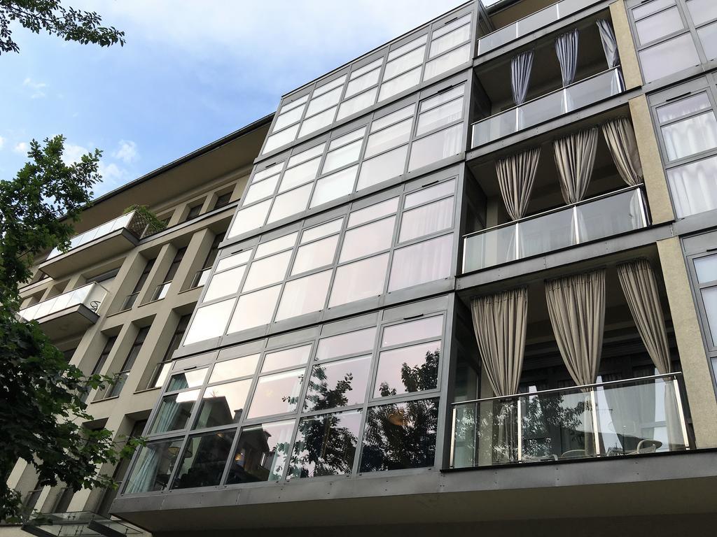 Mondrian Luxury & Old Town