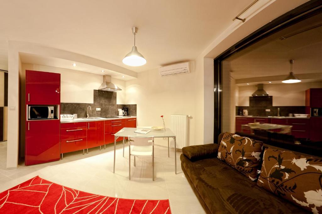 Yourplace Lemon Hotel