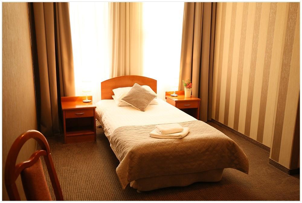 Hotel Polonez 3*