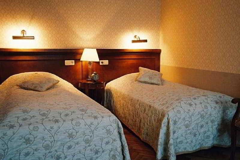 Hotel Ostoya Palace 4*