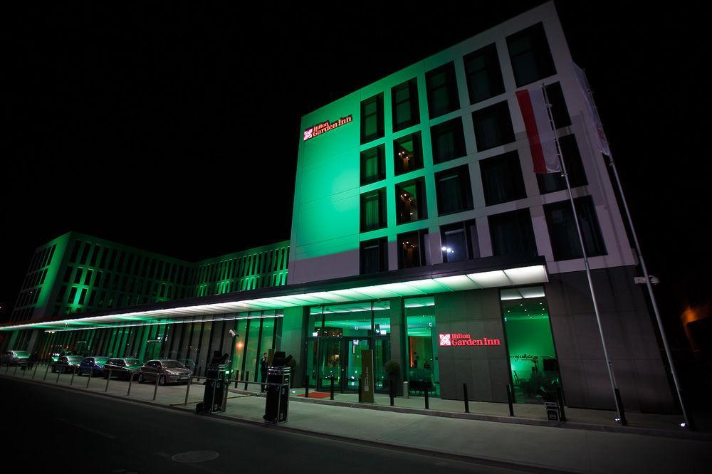 Hilton Garden Airport Hotel