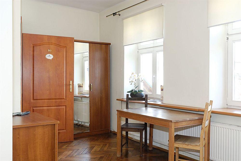 Szczepanska 3 Apartmenthouse *