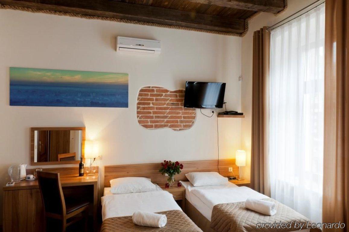 Pergamin Aparthotel 3*