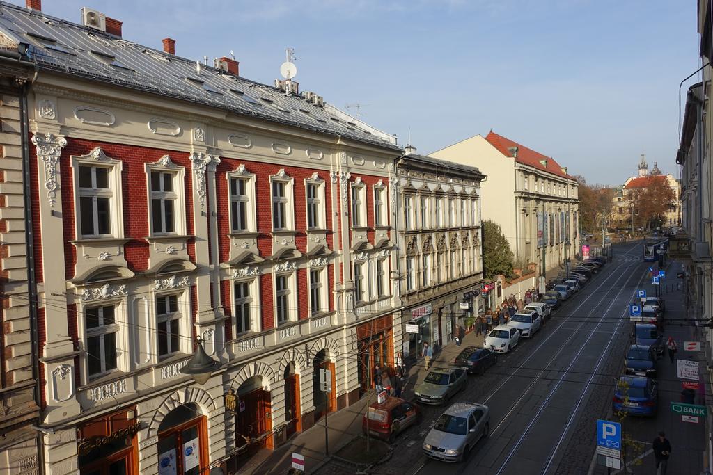 Zwierzyniecka Old Town By Otium
