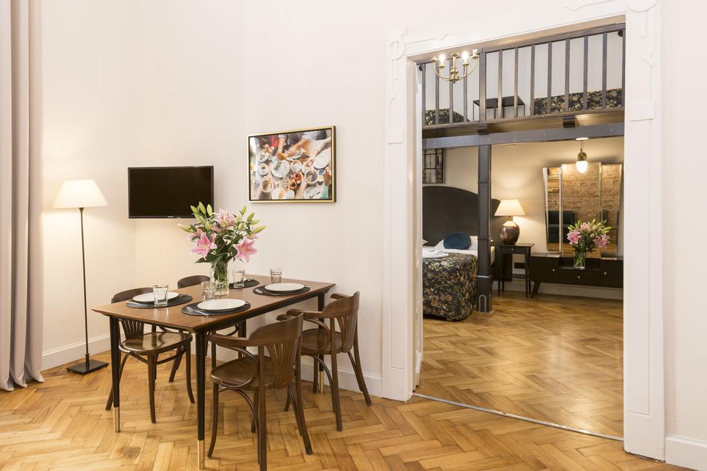 Aparthotel Antique Plac Szczepanski Cracóvia