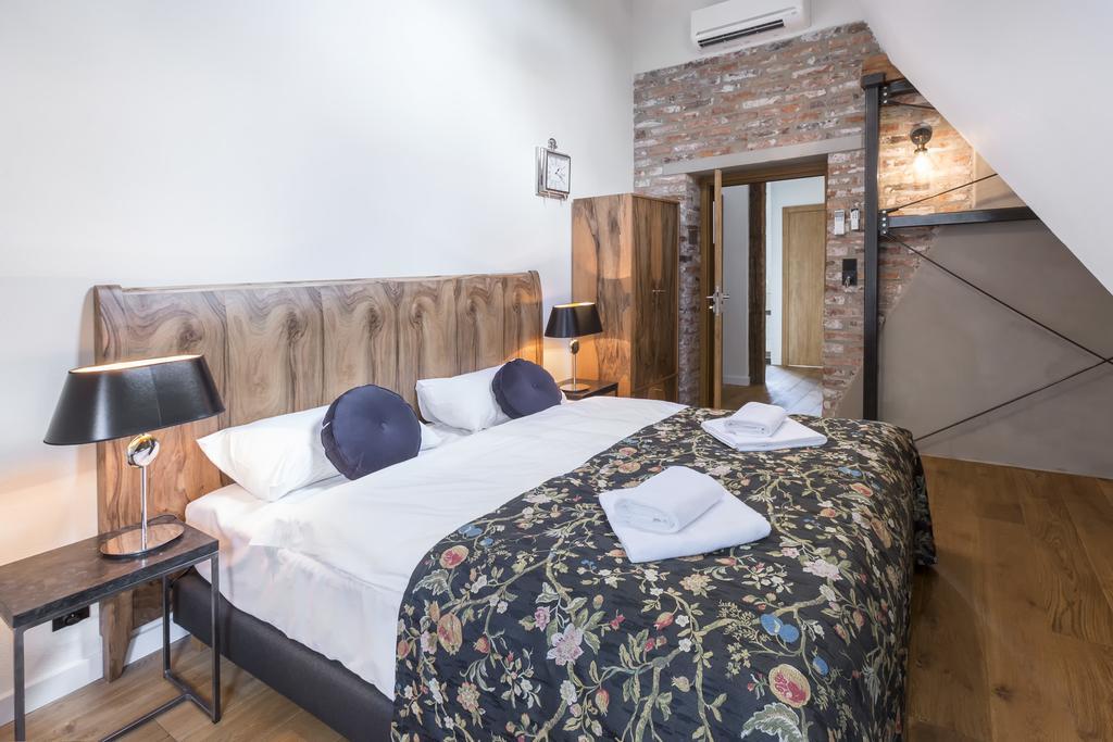 Antique Plac Szczepanski 3*