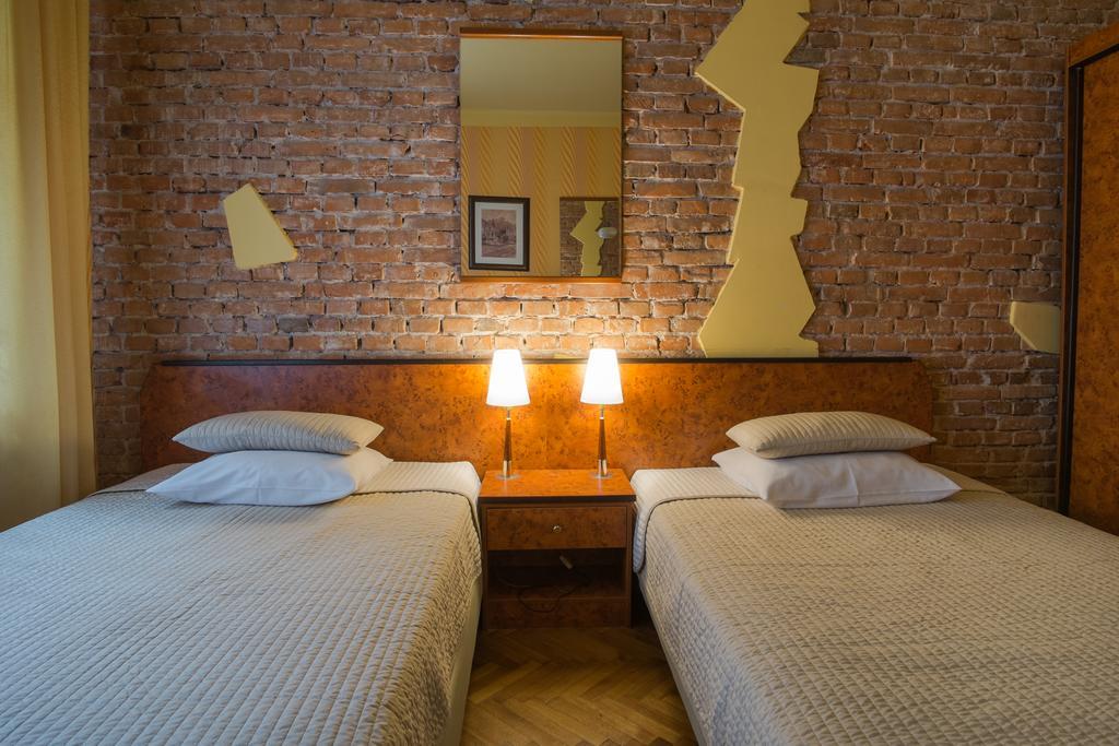 Finger Guest Bed & Breakfast *