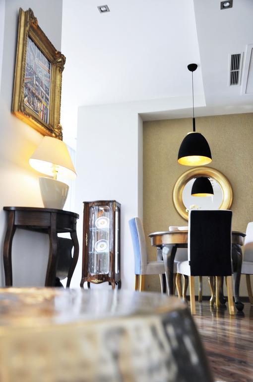 Mondrian Luxury & Old Town