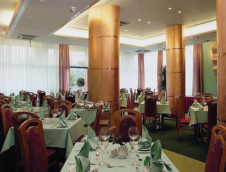Orient Hotel 4*