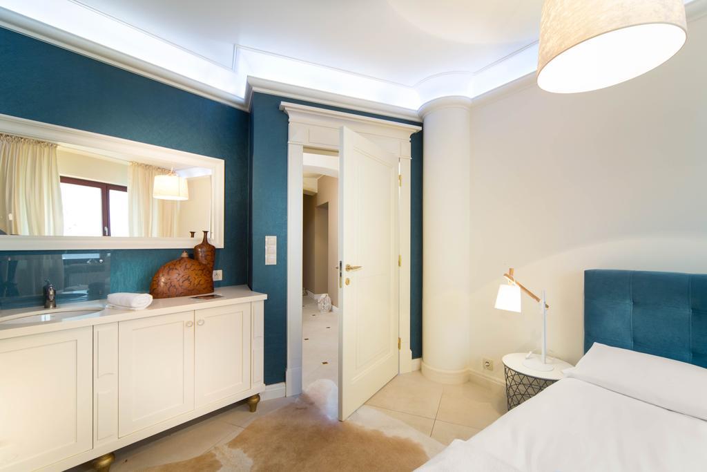 A11 & Spa Dermique *