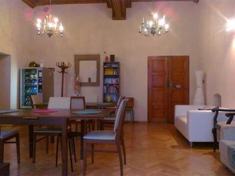 Hostel Tutti Frutti *
