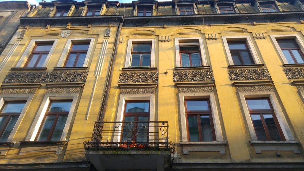 Old Town 2 Bedroom Royal Apartment