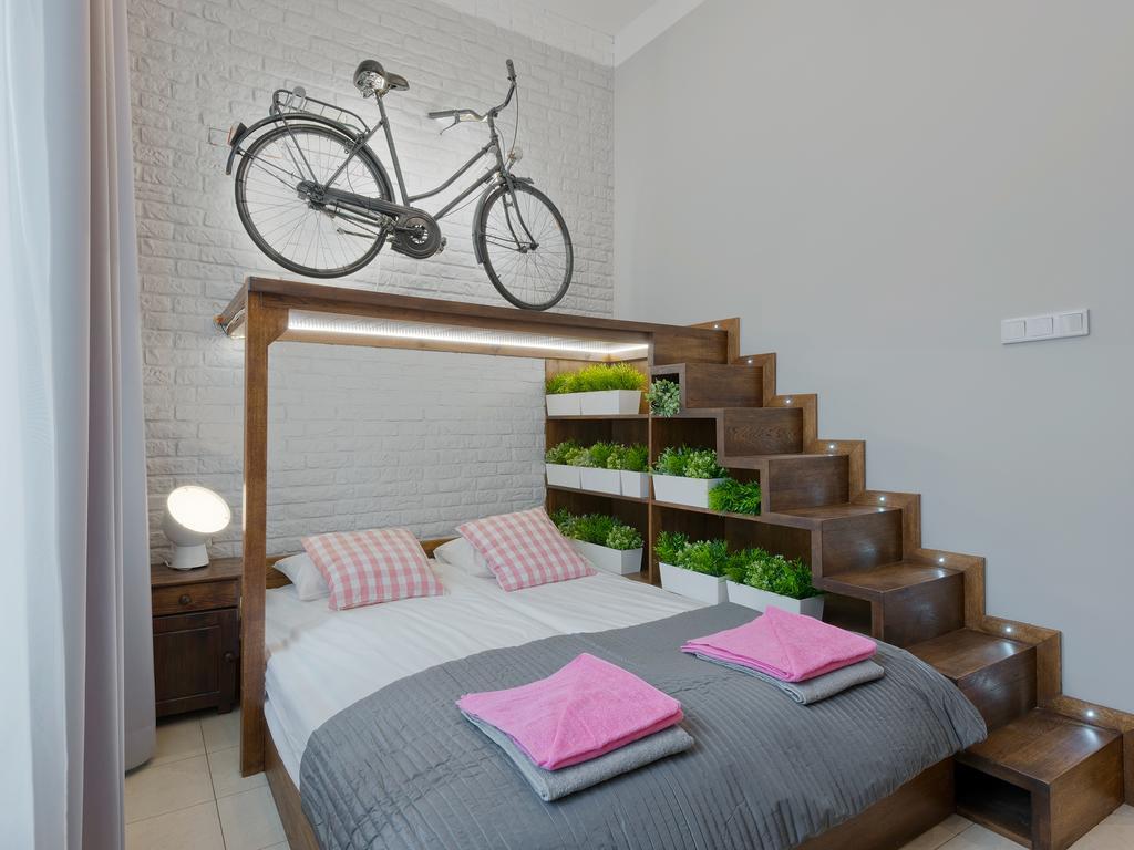 Apartment Loretanska 6 *