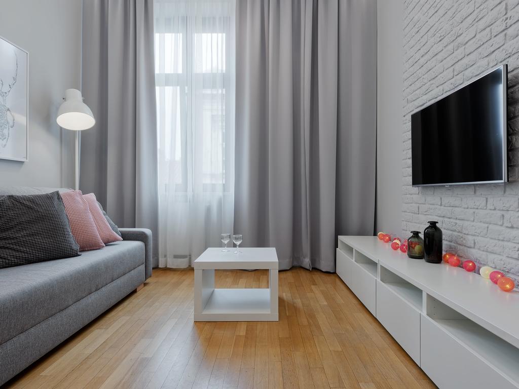 Apartment Loretanska 6 *