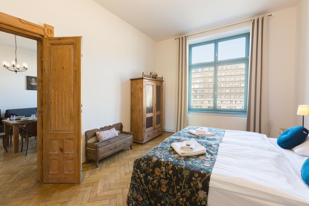 Aparthotel Antique Plac Szczepanski