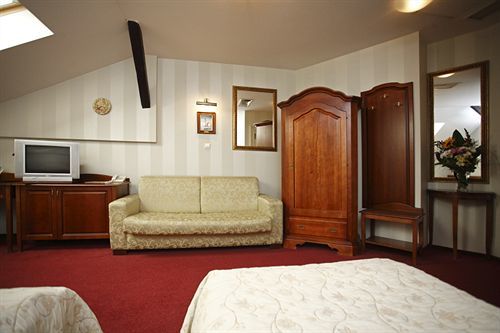 Ostoya Palace 4* Kraków