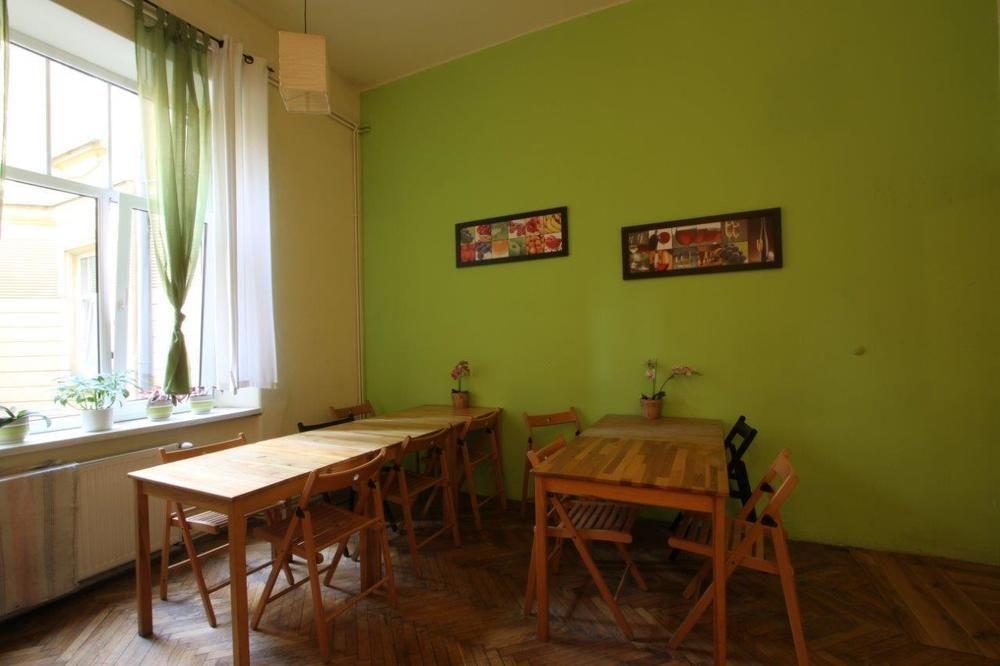 Hostel Yellow