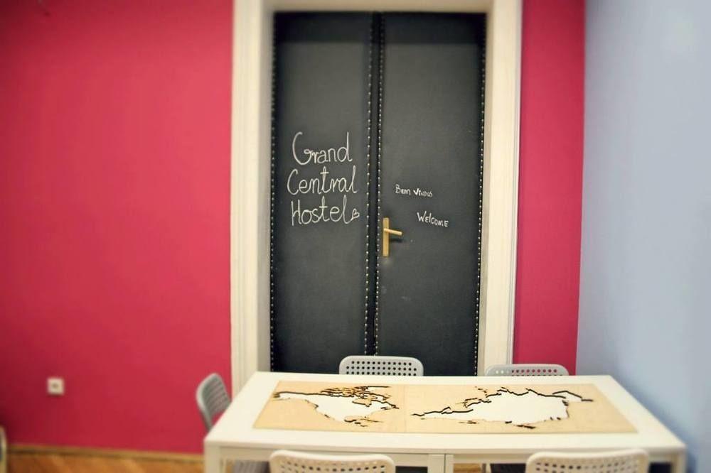 Grand Hostel