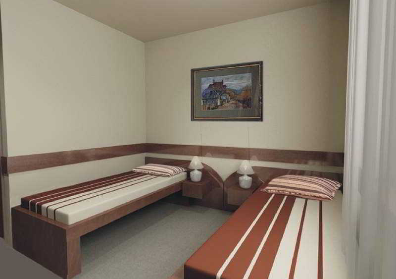 Santorini Hotel 3*