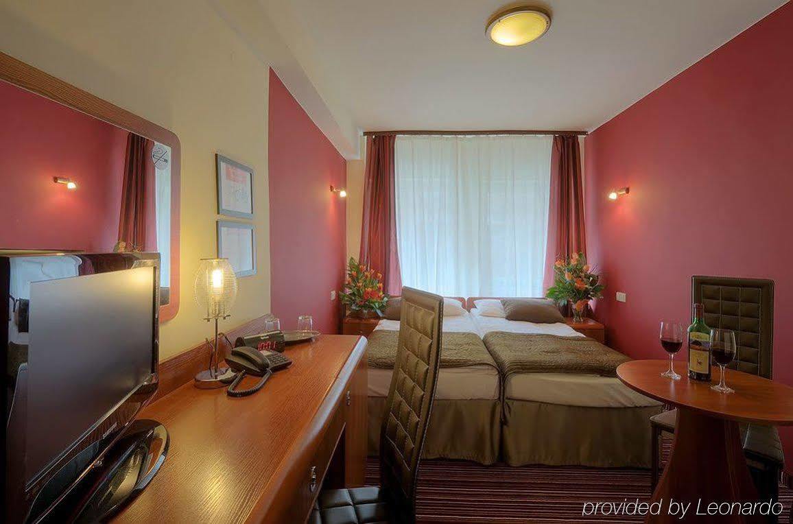 Delta Hotel