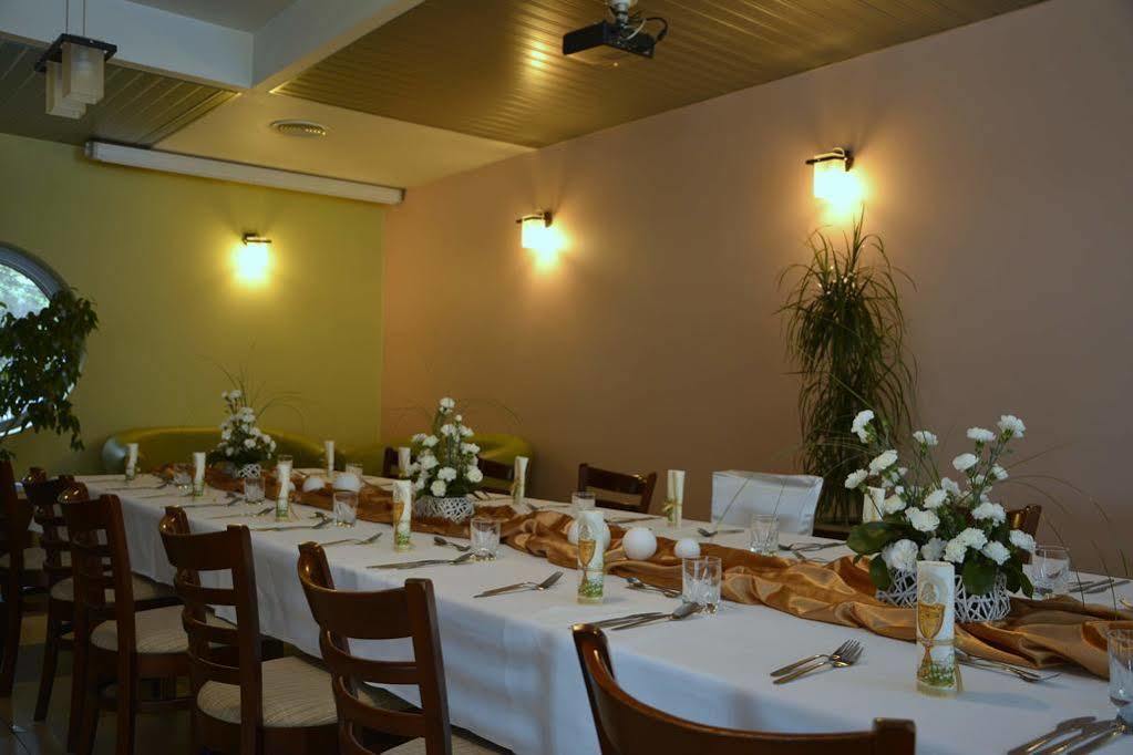 Hotel Polonez 3*