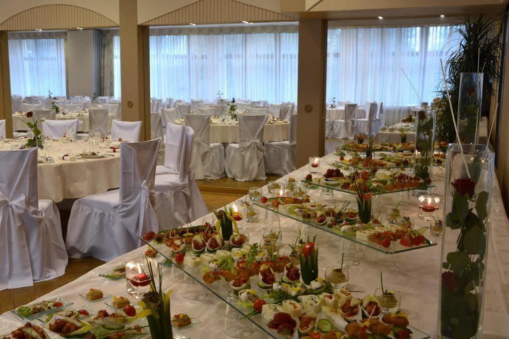 Polonez Hotel