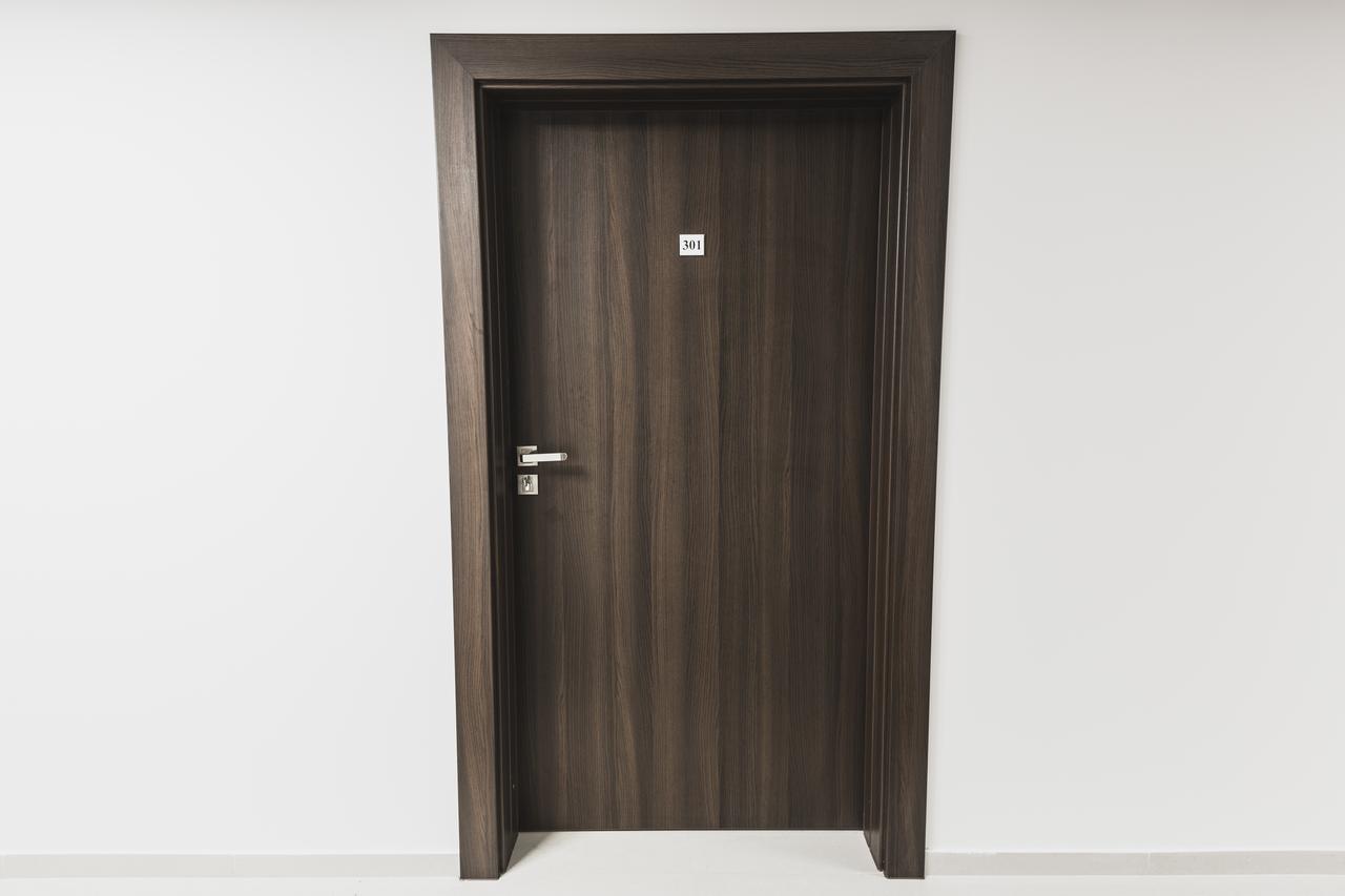 Czarno Na Bialym Hotel Cracóvia