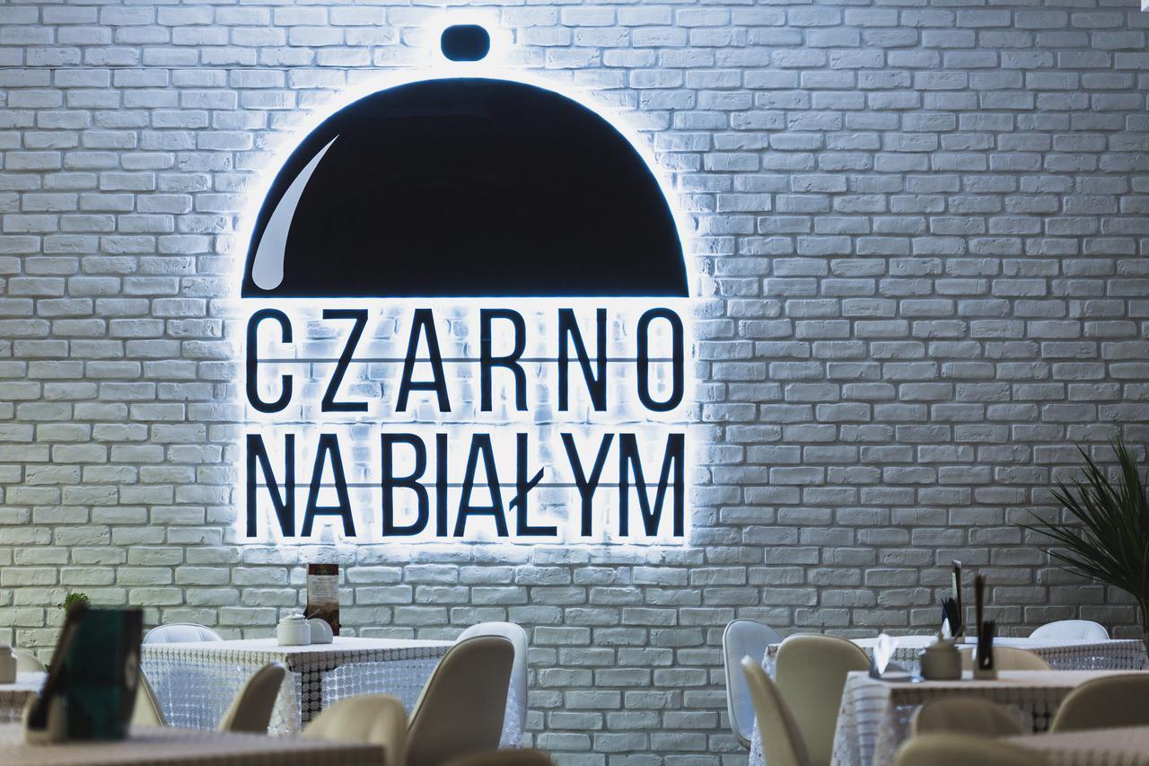 Hotel Czarno Na Bialym