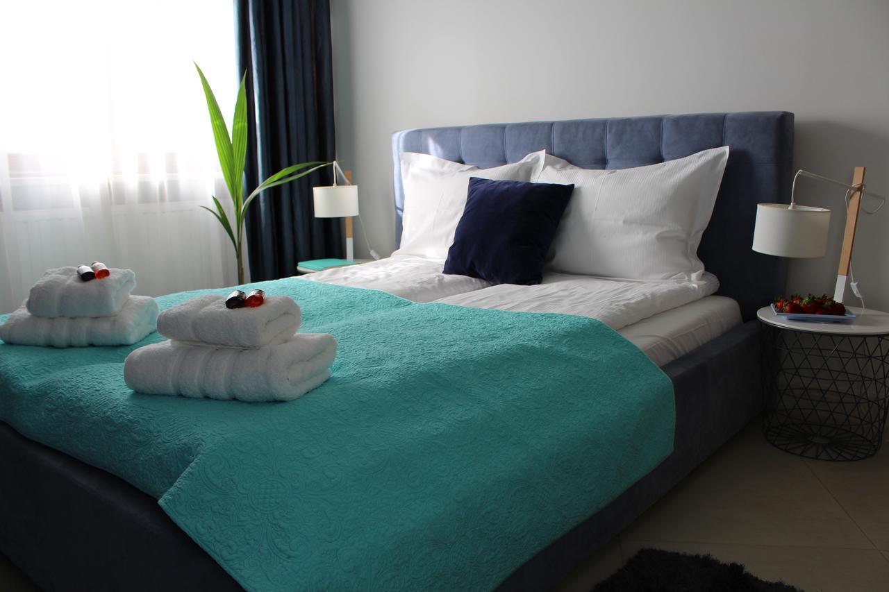 A11 & Spa Dermique Apartment