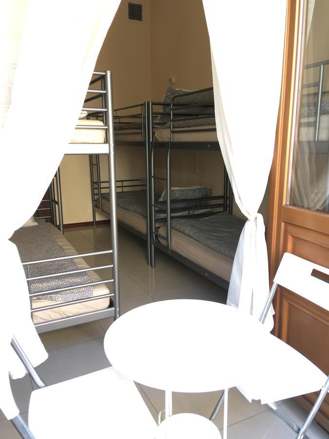 Ametyst Hostel *