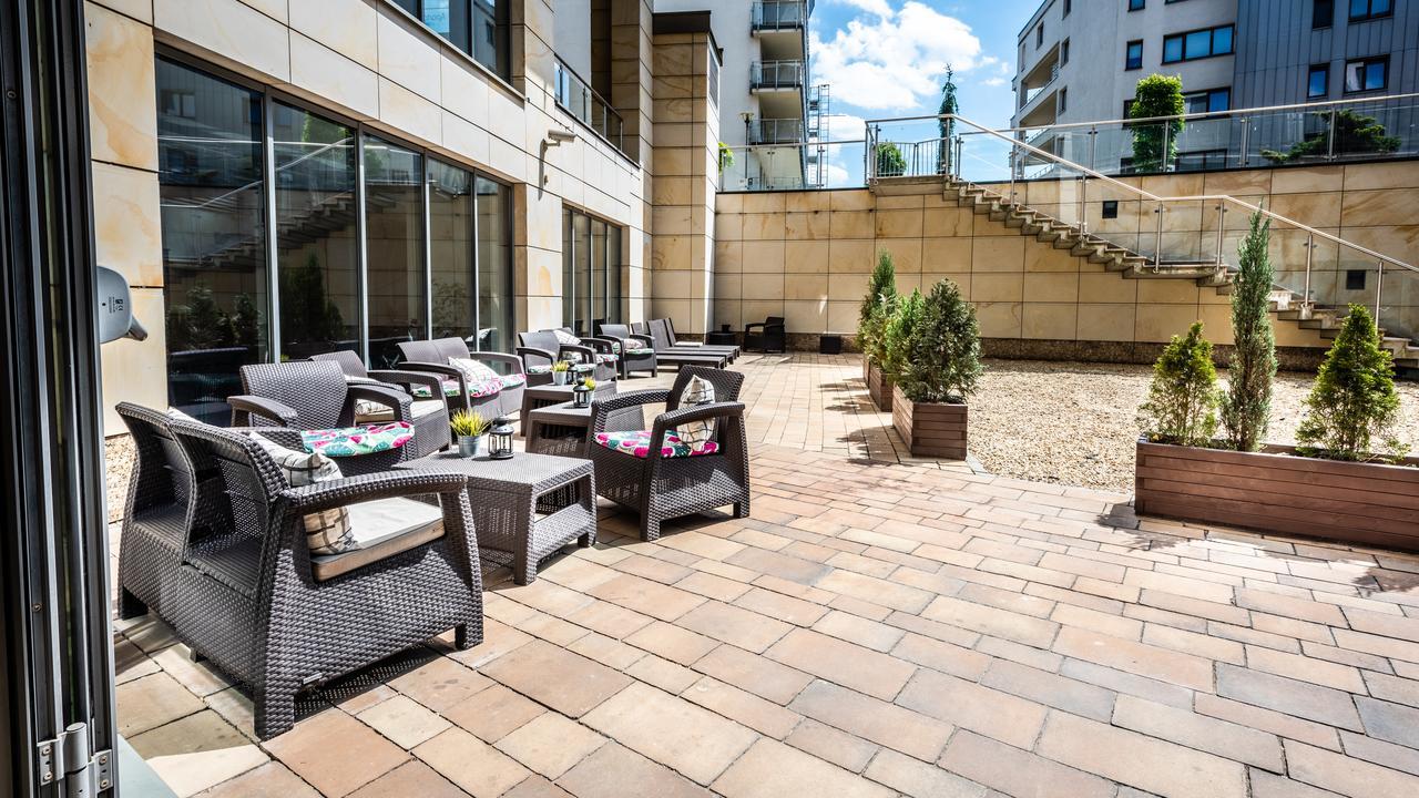 A11 & Spa Dermique Apartment *