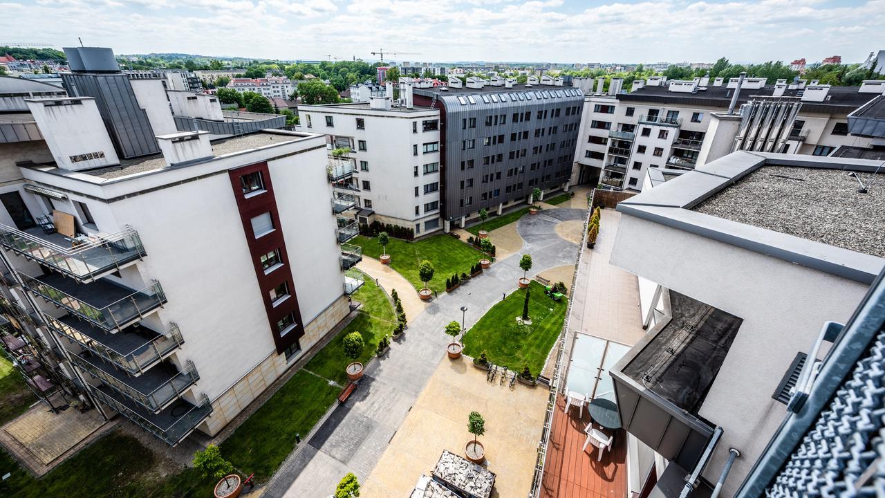 A11 & Spa Dermique Apartment *
