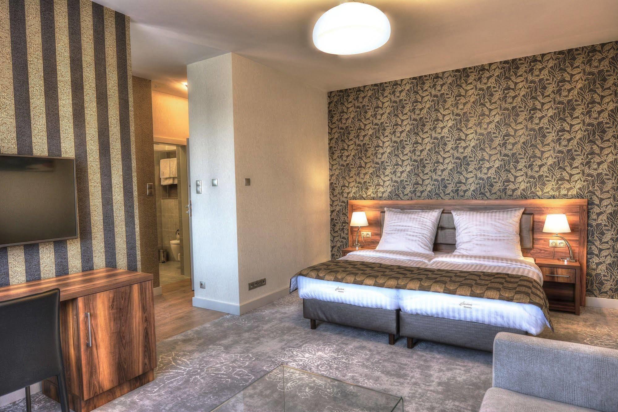 Miodowa Hotel 3*